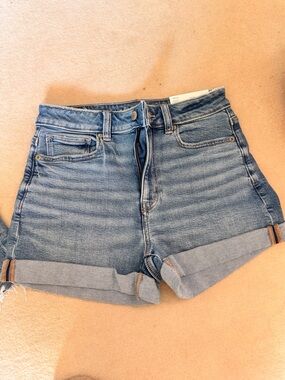 American Eagle Outfitters Light Blue High-Rise Rolled Hem Jean Shorts